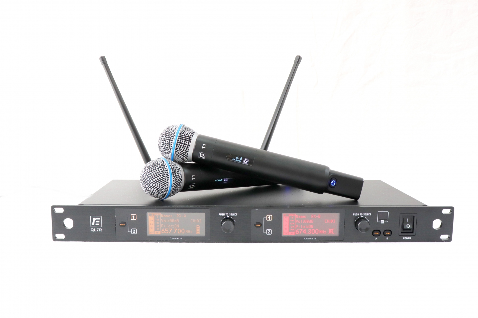 RFIntell QL7R/T1-B 720,500-754,000 МГц 2-канальная радиосистема с 2-мя ручными микрофонами в Кисловодске